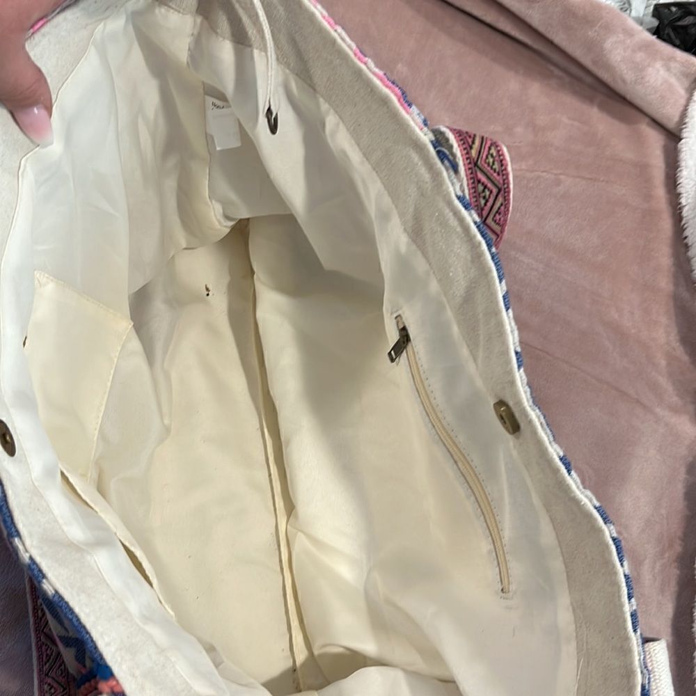 Beach Bag   - Picture 3 of 3